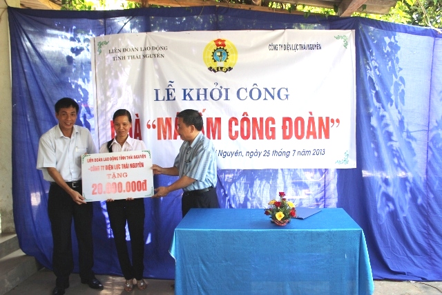 PC Thái Nguyên: Khởi công xây dựng nhà “Mái ấm Công đoàn”chào mừng Đại hội XI Công đoàn Việt Nam & 84 năm ngày thành lập Công đoàn Việt Nam (28/7/1929 – 28/7/2013)