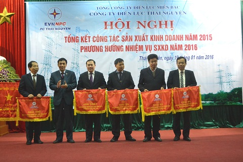 PC Thái Nguyên tổng kết công tác sản xuất kinh doanh năm 2015 và triển khai nhiệm vụ năm 2016