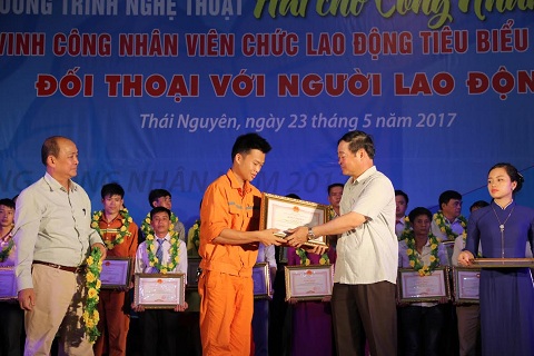 Liên đoàn Lao động Tỉnh Thái Nguyên: Tôn vinh công nhân viên chức lao động tiêu biểu lần thứ IX