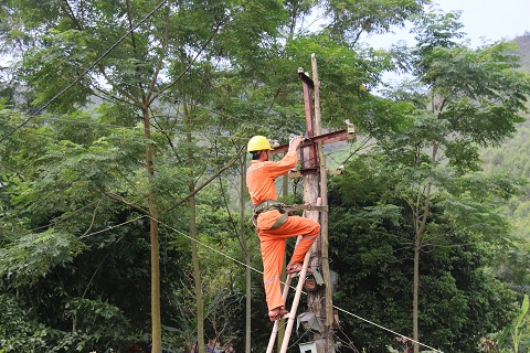 Điện lực TX Phổ Yên với công tác xóa tổ nhóm bán điện