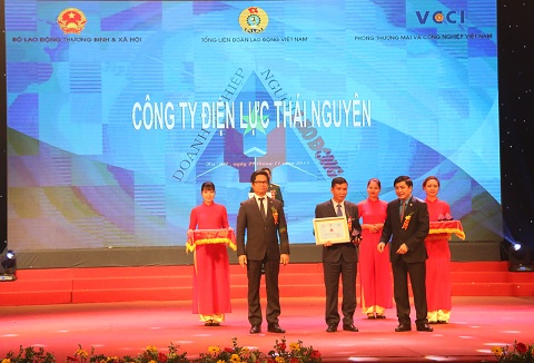 Công ty Điện lực Thái Nguyên: Doanh nghiệp vì người lao động năm 2017