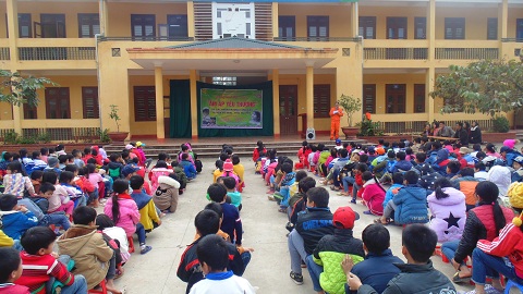 Điện lực Võ Nhai: Ấm áp yêu thương