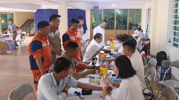 Công ty Điện lực Thái Nguyên: Khám sức khỏe định kỳ cho CBCNV năm 2019