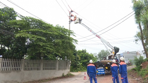 Ứng dụng công nghệ thông tin vào quản lý, vận hành lưới điện