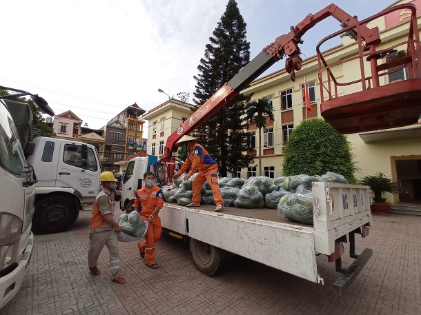 Công đoàn, Đoàn Thanh niên PC Thái Nguyên chung tay tiêu thụ nông sản ở Bắc Giang