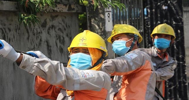 Công suất tiêu thụ điện toàn quốc lại thiết lập đỉnh mới vào trưa ngày 18/6/2021