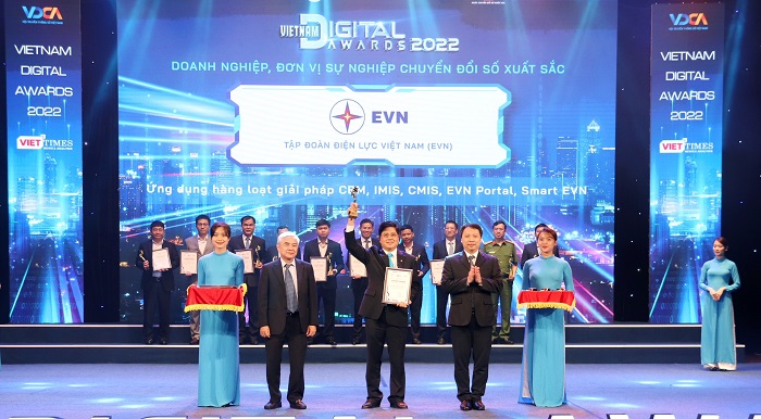 EVN nhận giải thưởng Doanh nghiệp Chuyển đổi số xuất sắc Việt Nam năm 2022