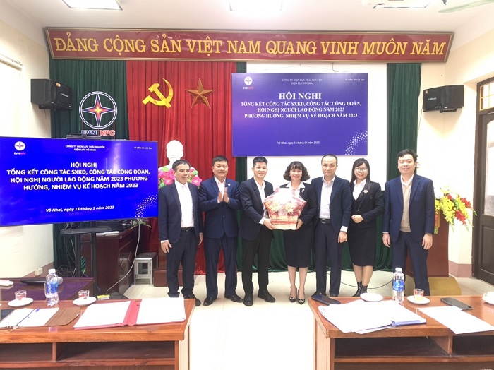 Điện lực Võ Nhai tổ chức Hội nghị Người lao động năm 2023, tổng kết công tác Công đoàn và sản xuất kinh doanh năm 2022