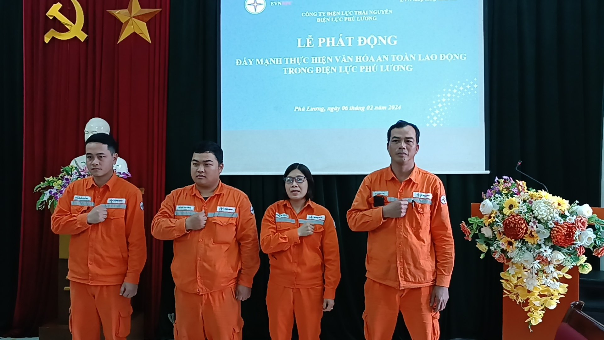 Điện lực Phú Lương tiếp tục thực hiện đẩy mạnh xây dựng Văn hóa an toàn lao động